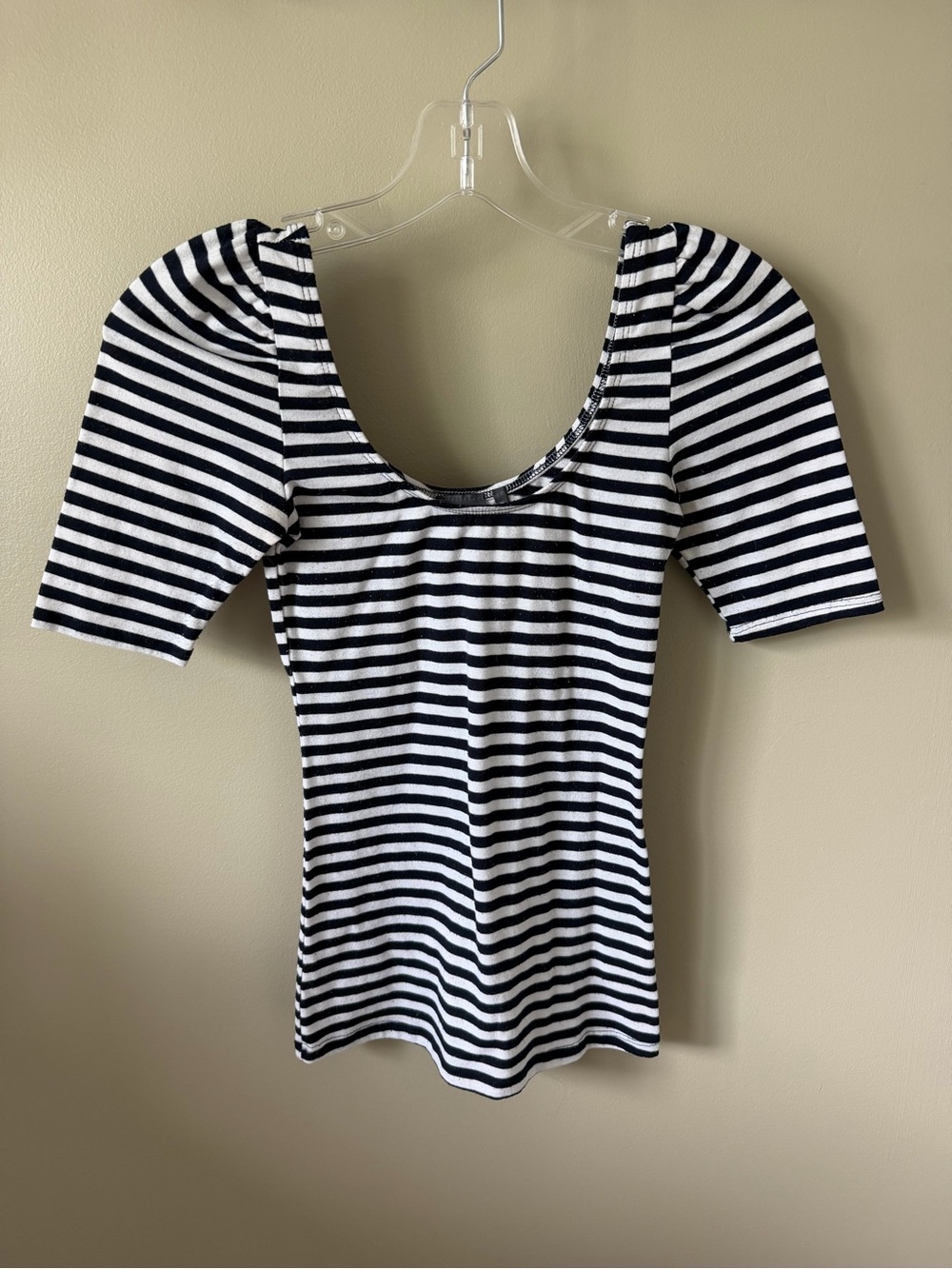 Sparkle & Fade Black and White Striped Scoop Neck Short Sleeve Top
